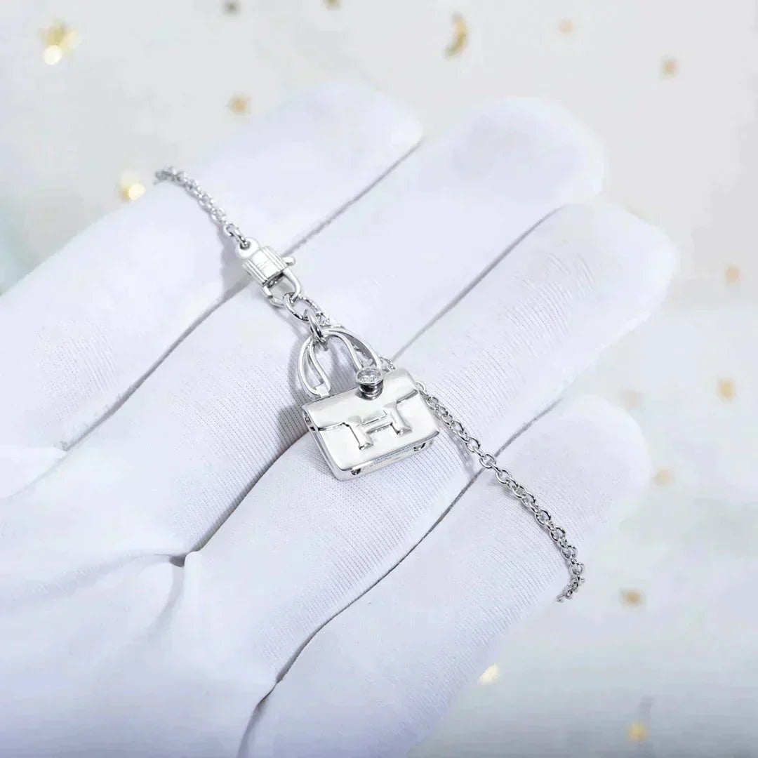 [Clara Jewels]AMULETTE PEDANT SILVER NECKLACE