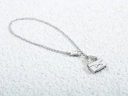[Clara Jewels]AMULETTE PEDANT SILVER NECKLACE