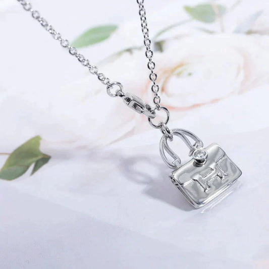 [Clara Jewels]AMULETTE PEDANT SILVER NECKLACE