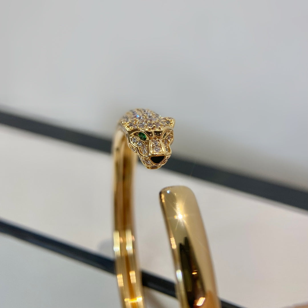 [Clara Jewels]PANTHERE GOLD DIAMOND OPEN BRACELET