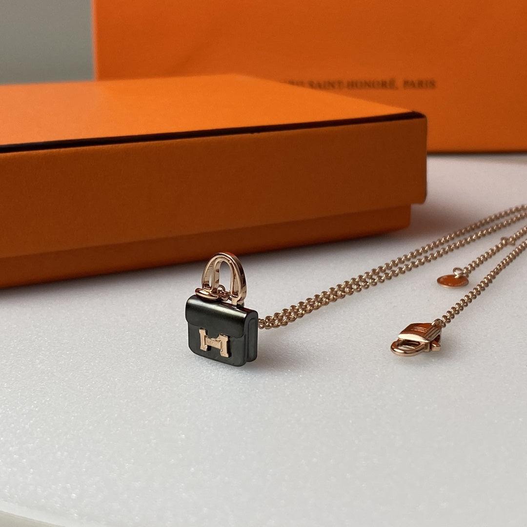 [Clara Jewels]CONSTANCE BLACK PEDANT PINK GOLD NECKLACE