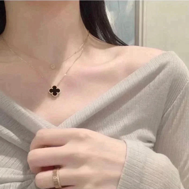 [Clara Jewels]CLOVER 15MM BLACK ONYX SINGLE FLOWER NECKLACE
