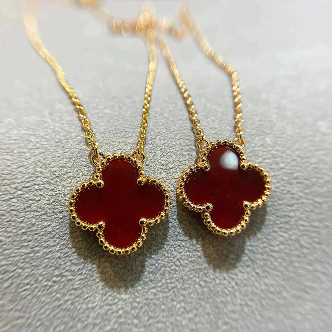 [Clara Jewels]CLOVER 15MM CARNELIAN SINGLE FLOWER NECKLACE