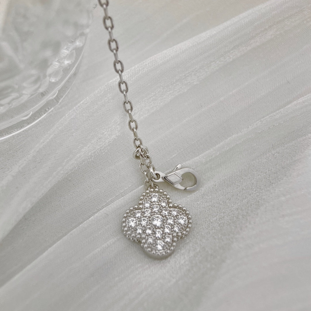 [Clara Jewels]CLOVER 5 MOTIFS SILVER DIAMONDS NECKLACE
