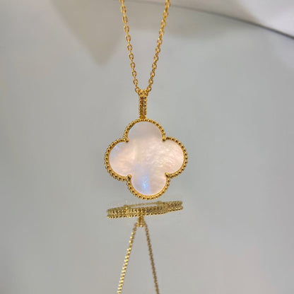 [Clara Jewels]CLOVER 25MM MOP LARGE PENDANT NECKLACE