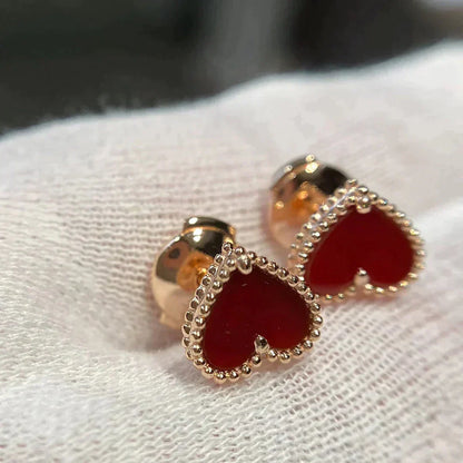 [Clara Jewels]HEART CARNELIAN STUD EARRINGS