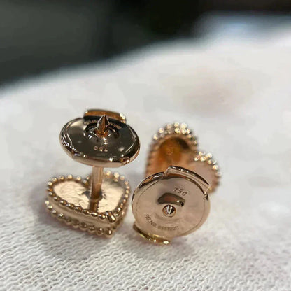 [Clara Jewels]HEART CARNELIAN STUD EARRINGS
