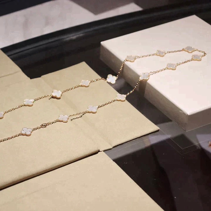 [Clara Jewels]CLOVER 20 MOTIFS WHITE MOP NECKLACE