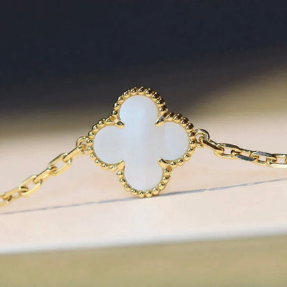 [Clara Jewels]CLOVER 20 MOTIFS WHITE MOP NECKLACE