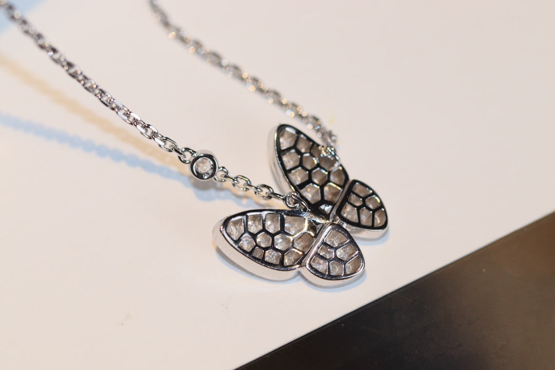 [Clara Jewels]BUTTERFLY DIAMOND NECKLACE