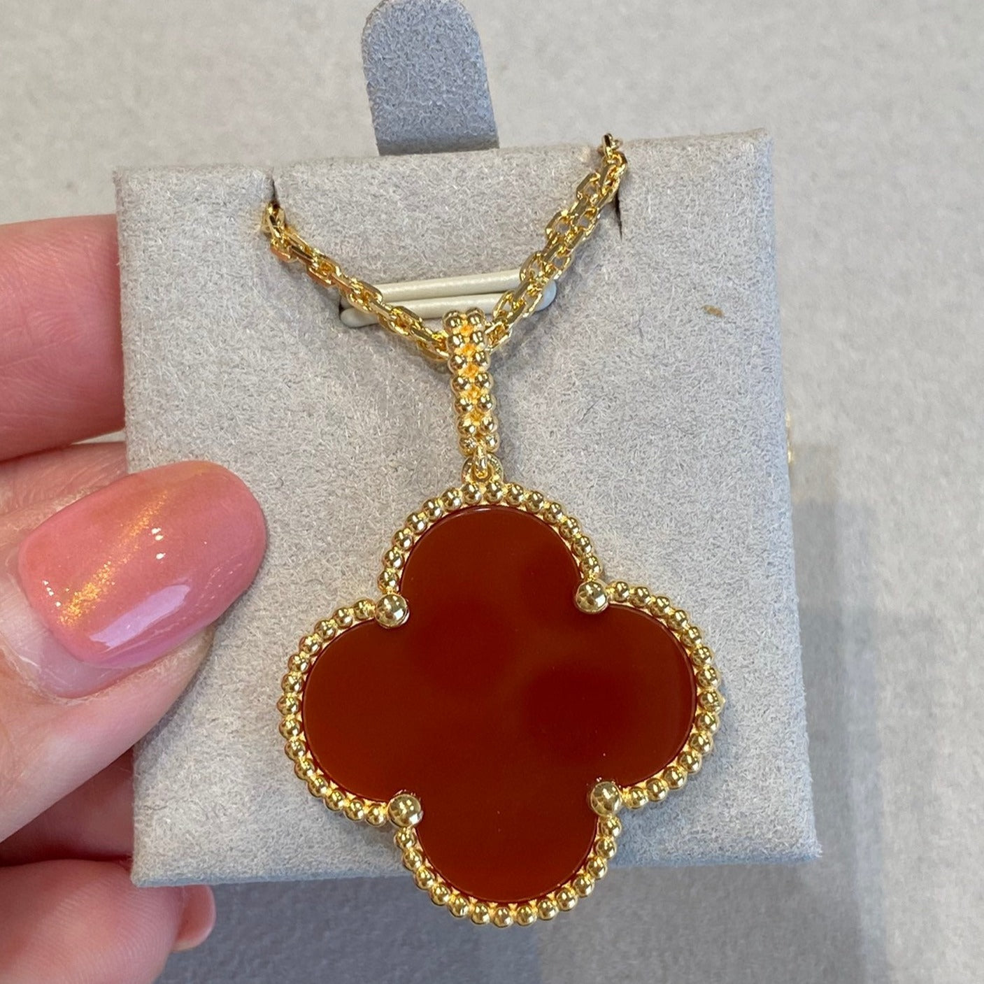 [Clara Jewels]CLOVER 25MM NECKLACE GOLD CARNELIAN