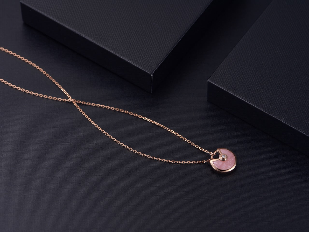 [Clara Jewels]AMULETTE ROSE GOLD PINK MOP NECKLACE