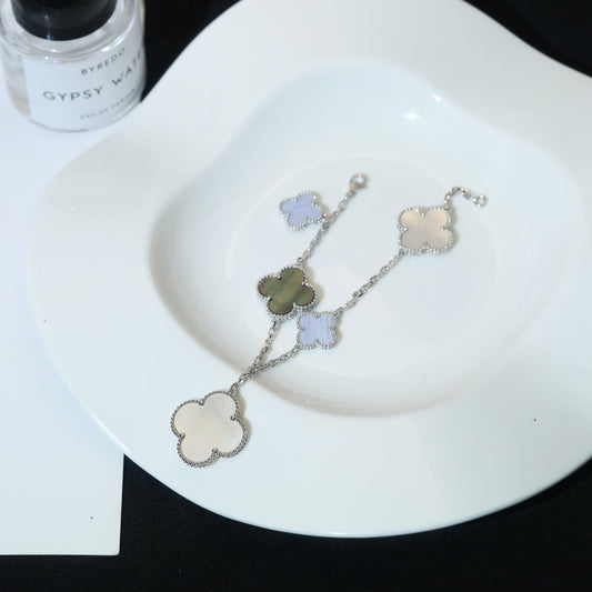 [Clara Jewels]CLOVER BRACELET 5 MOTIFS MOP CHALCEDONY SILVER