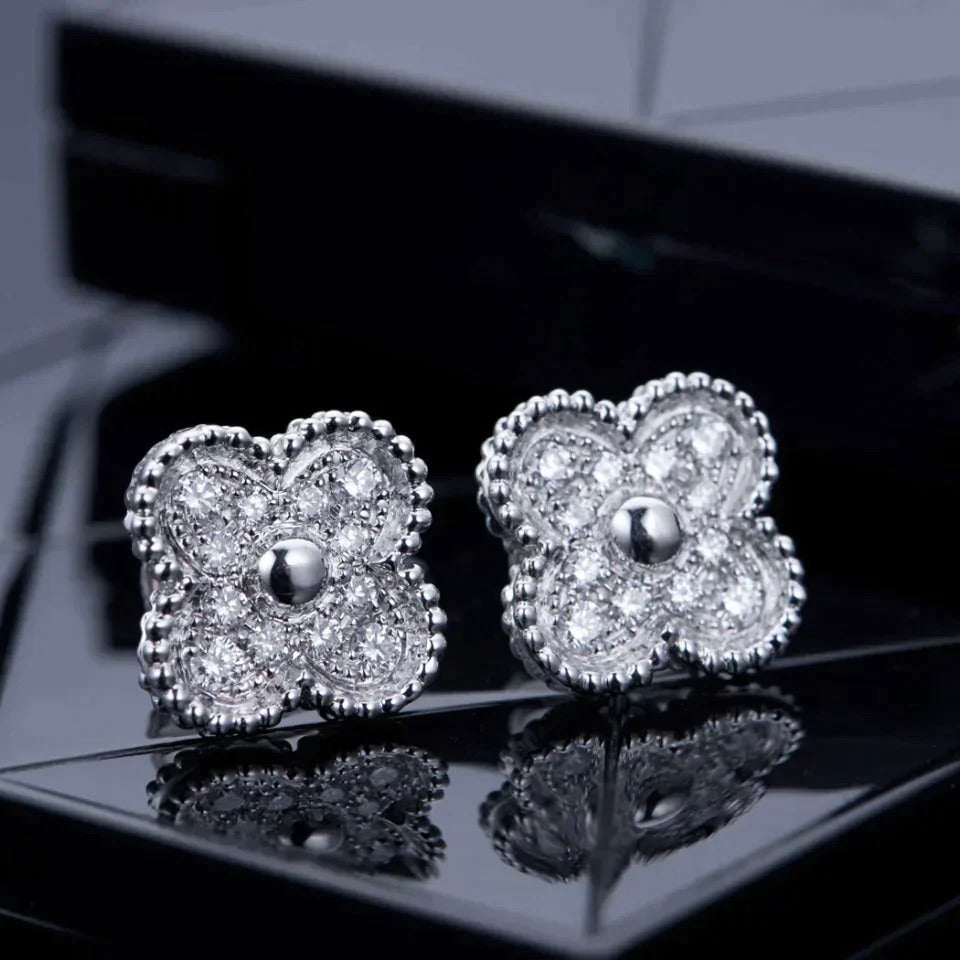 [Clara Jewels]CLOVER 1 MOTIFS DIAMOND STUD EARRINGS SILVER
