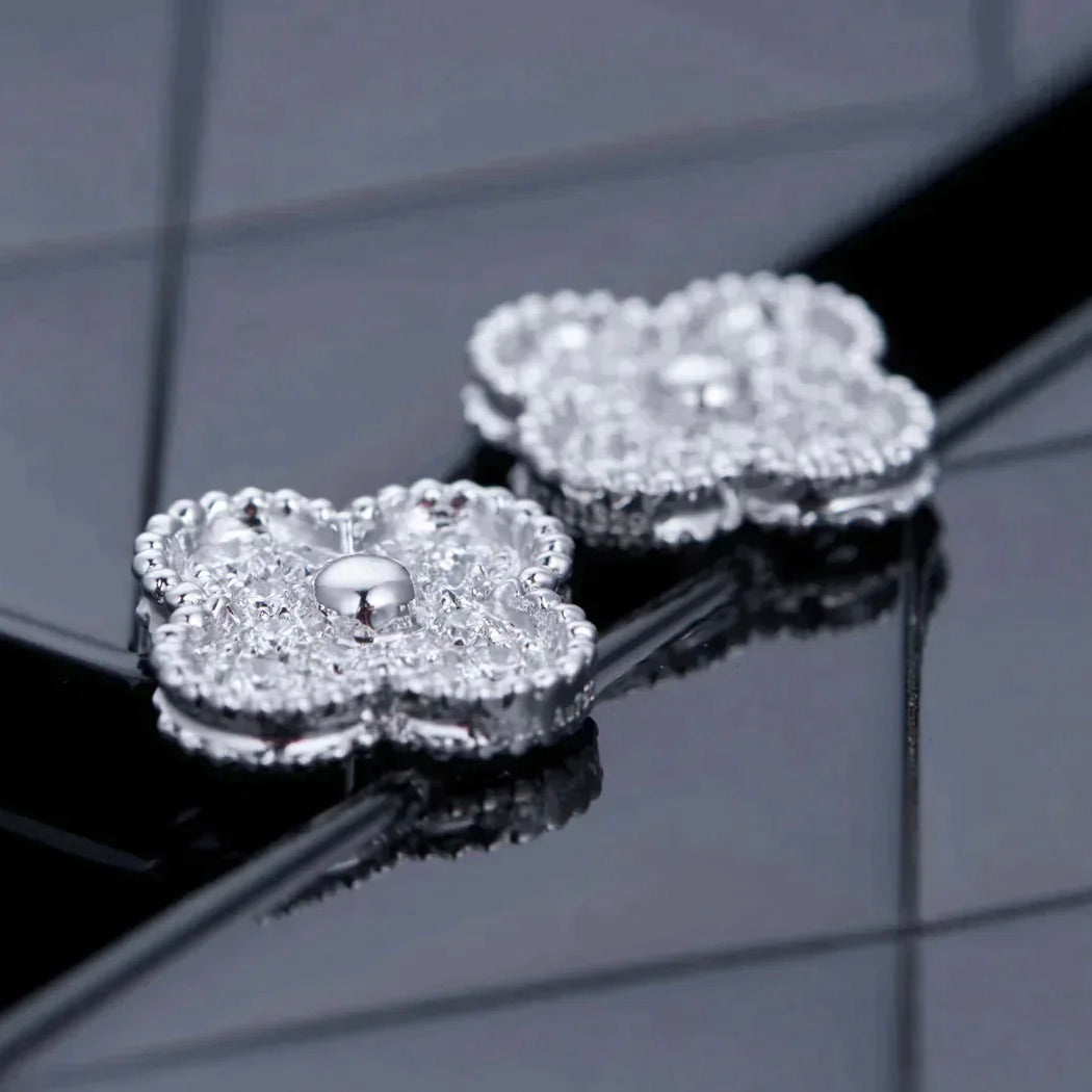 [Clara Jewels]CLOVER 1 MOTIFS DIAMOND STUD EARRINGS SILVER