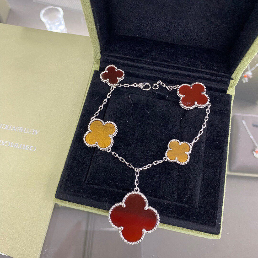 [Clara Jewels]CLOVER 5 MOTIFS SIVLER CARNELIAN TIGER EYE BRACELET