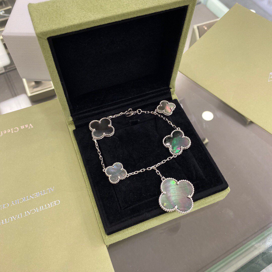 [Clara Jewels]CLOVER 5 MOTIFS SIVLER DARK MOP BRACELET