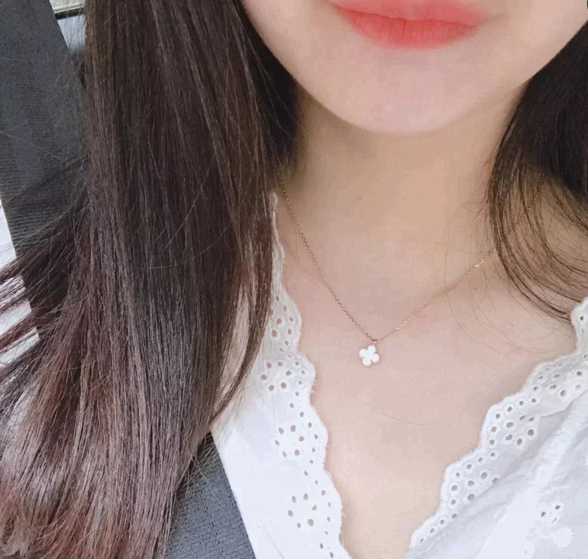 [Clara Jewels]CLOVER MINI 9.5MM WHITE MOTHER-OF-PEARL NECKLACE