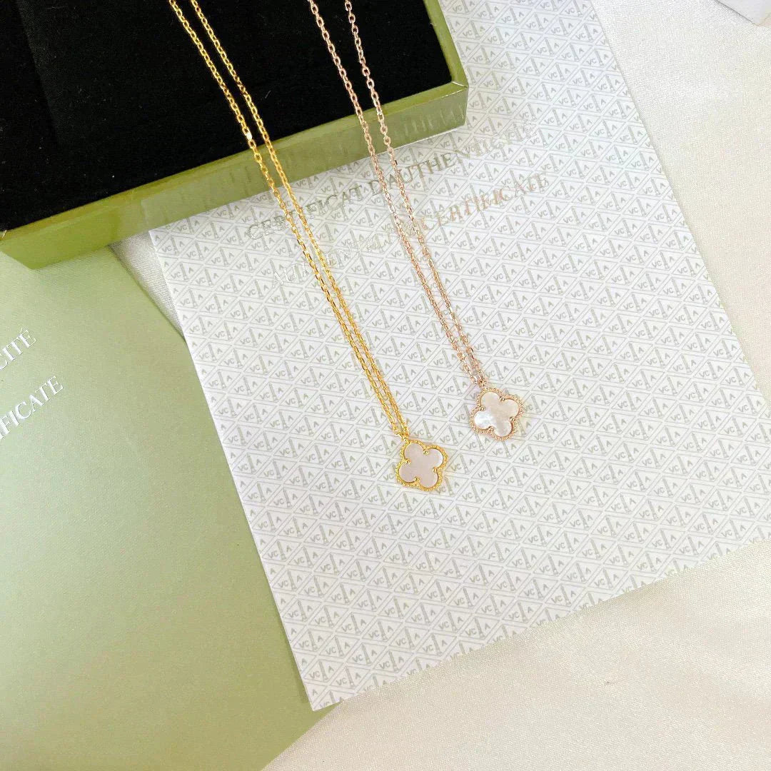 [Clara Jewels]CLOVER MINI 9.5MM WHITE MOTHER-OF-PEARL NECKLACE
