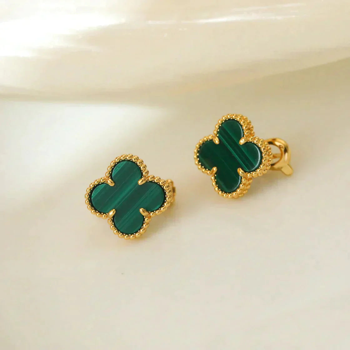 [Clara Jewels]CLOVER MEDIUM 1 MOTIFS MALACHITE  EARRINGS