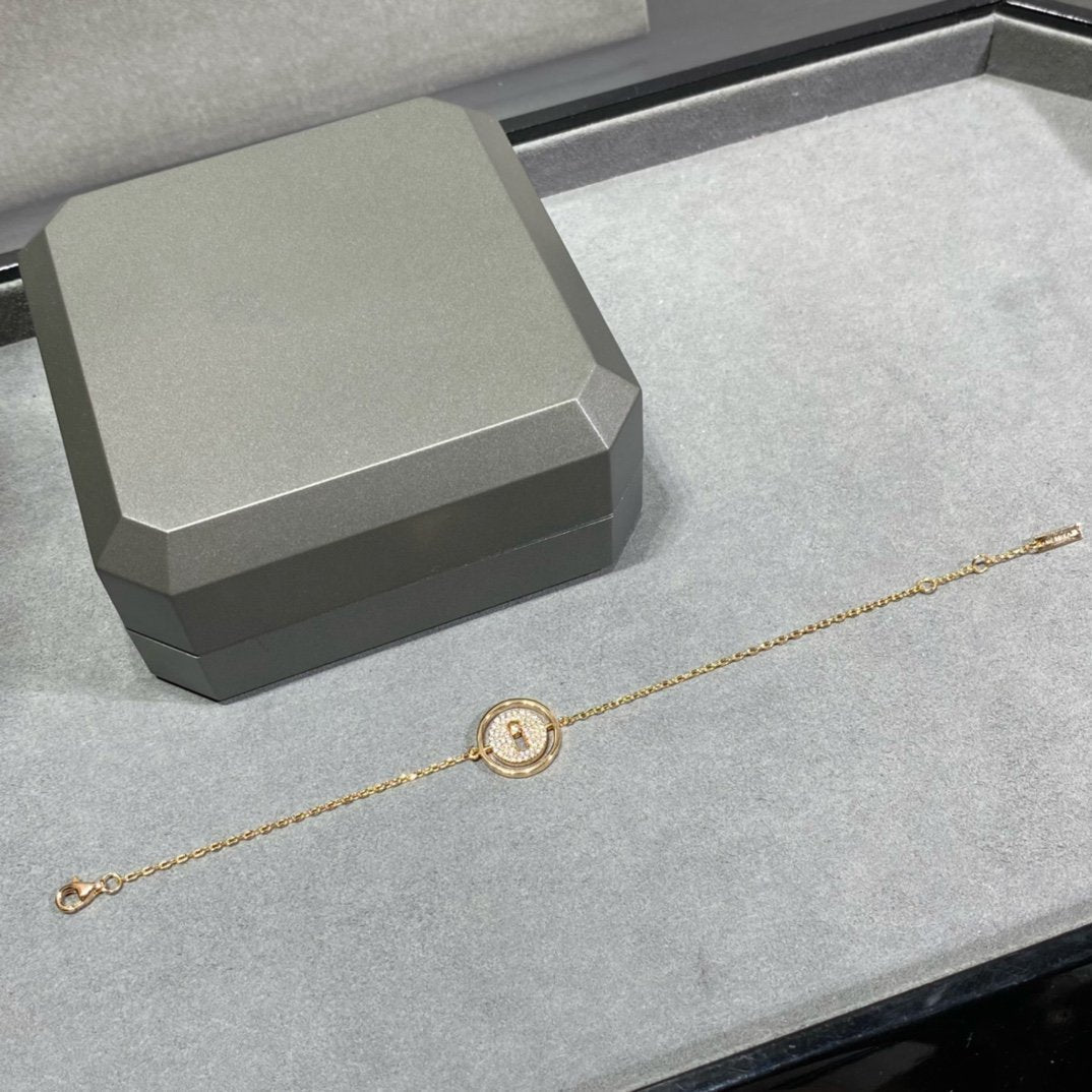 [Clara Jewely]LUCKY MOVE DIAMOND PAVED BRACELET