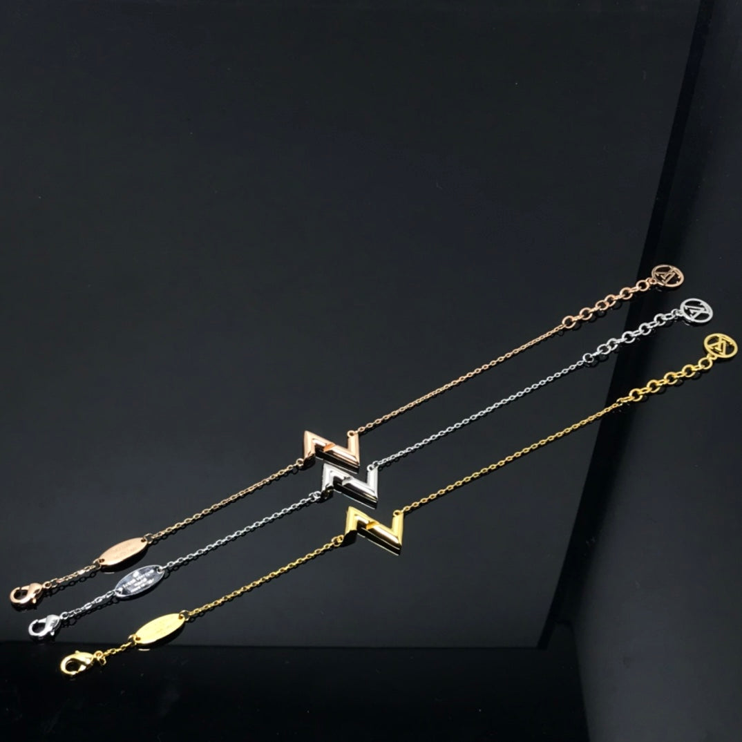 [Clara Jewels]VOLT LV LOGO BRACELET