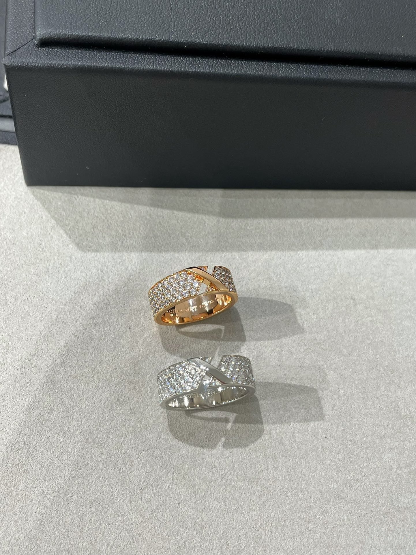 [Clara Jewels]LIENS EVIDENCE  DIAMOND PAVED RING