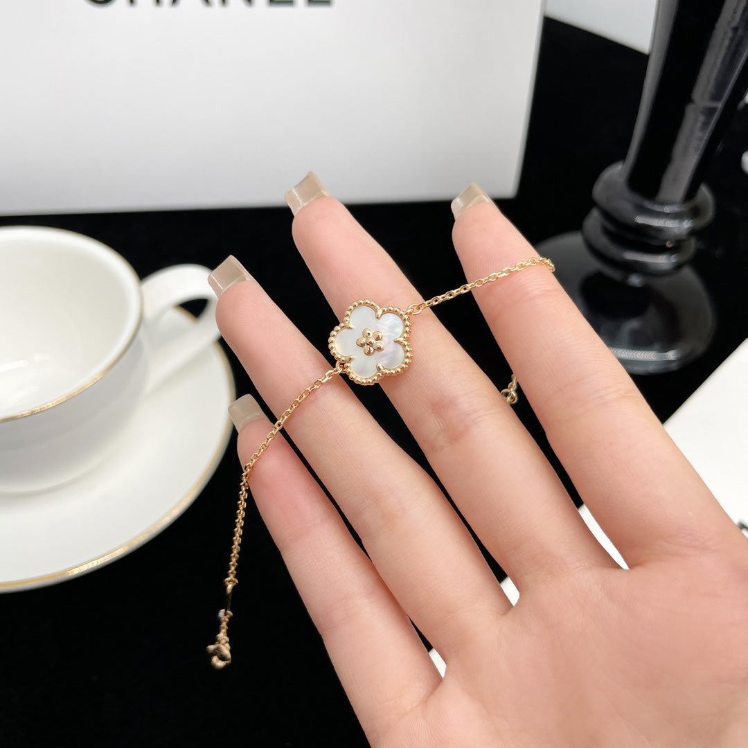 [Clara Jewels]LUCKY SPRING ROSE GOLD MOP BRACELET