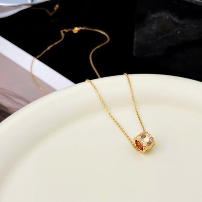 [Clara Jewels]BEE MINI PEDANT DIAMOND NECKLACE