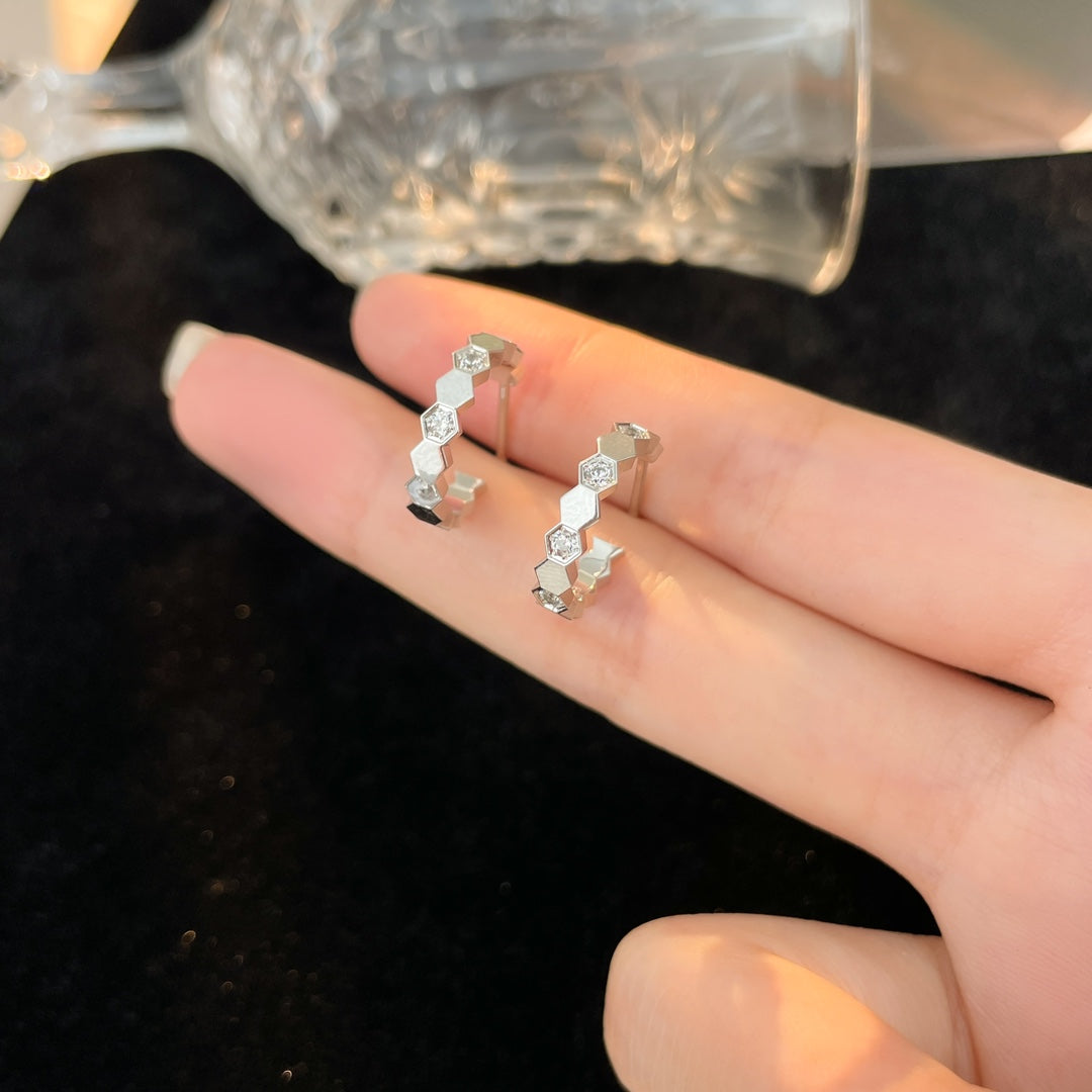 [Clara Jewels]BEE LOVE DIAMOND HOOP EARRINGS