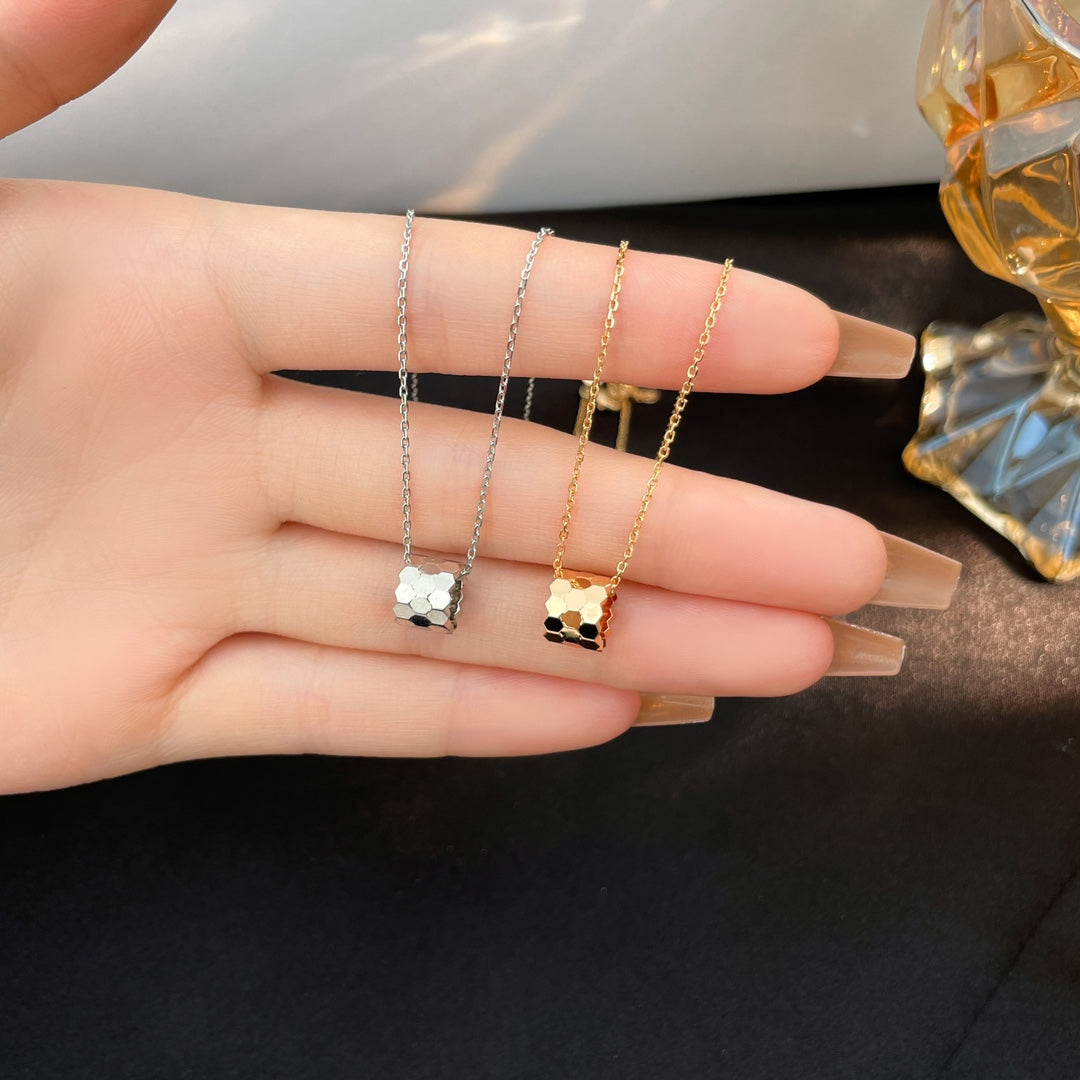 [Clara Jewels]BEE MINI NECKLACE
