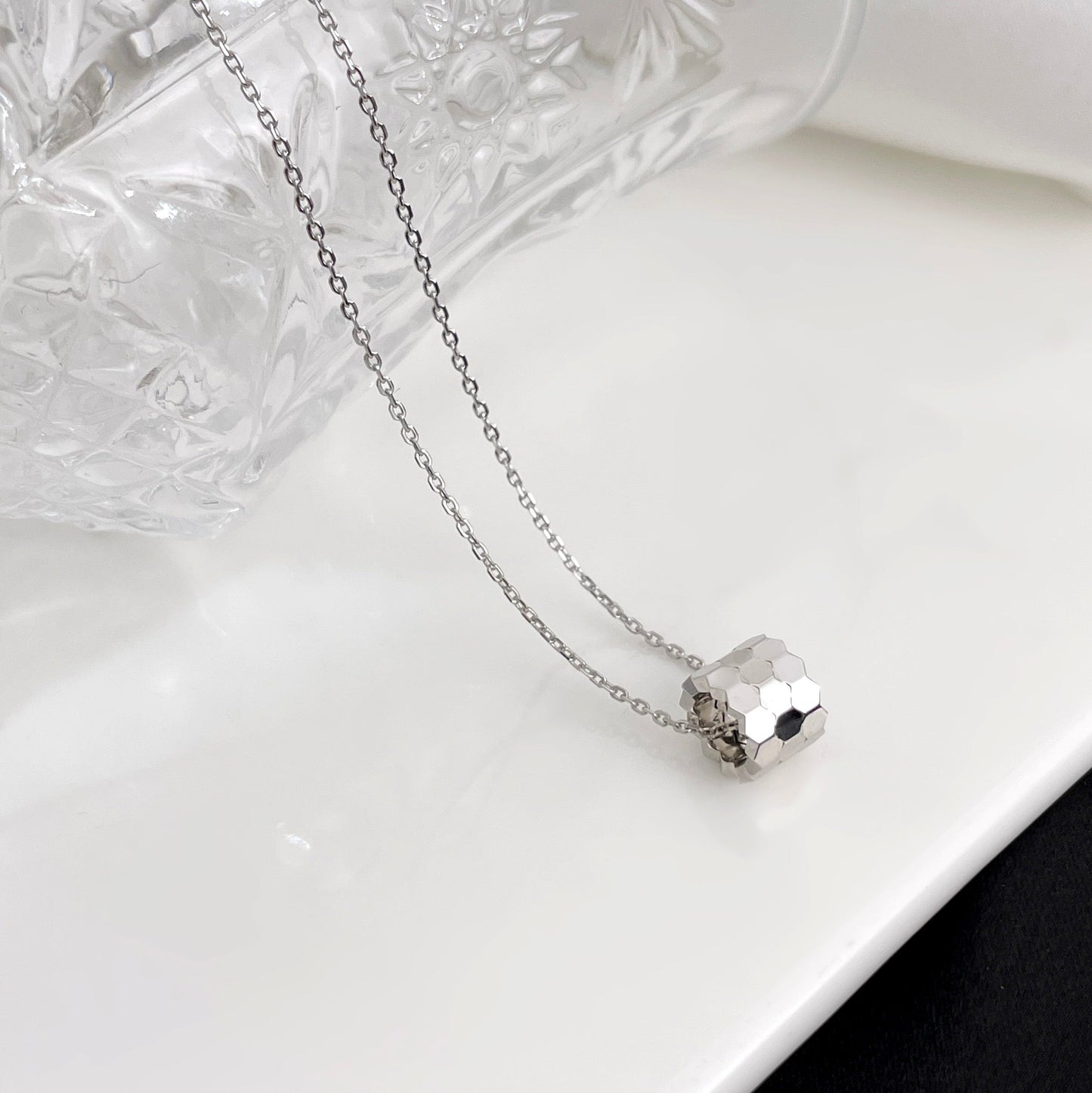 [Clara Jewels]BEE MINI NECKLACE
