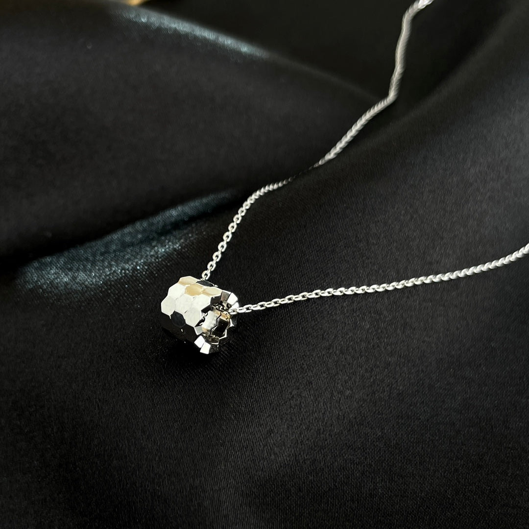 [Clara Jewels]BEE MINI NECKLACE