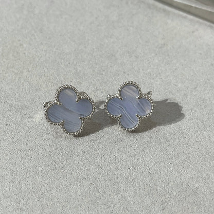 [Clara Jewels]CLOVER CHALCEDONY SILVER STUD EARRINGS