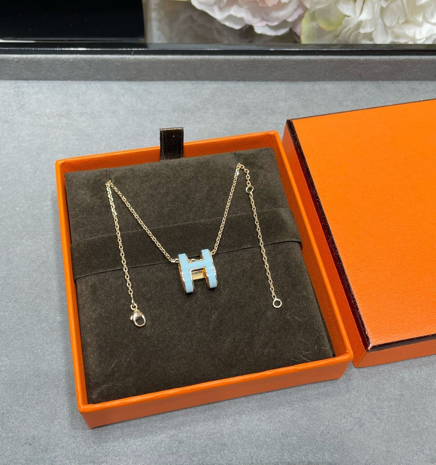 [Clara Jewels]POP H SKY BLUE NECKLACE
