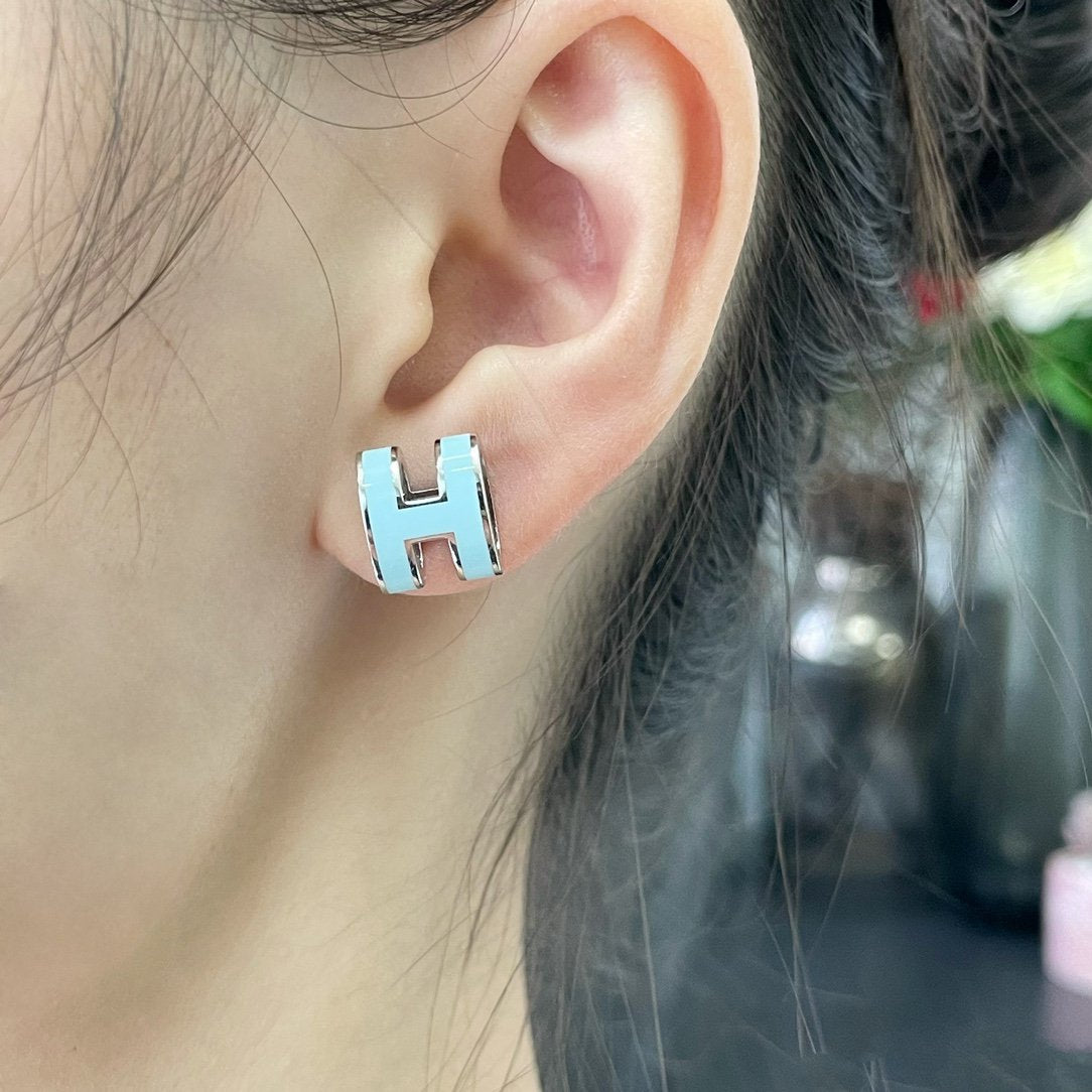 [Clara Jewels]POP H SKY BLUE STUD EARRINGS