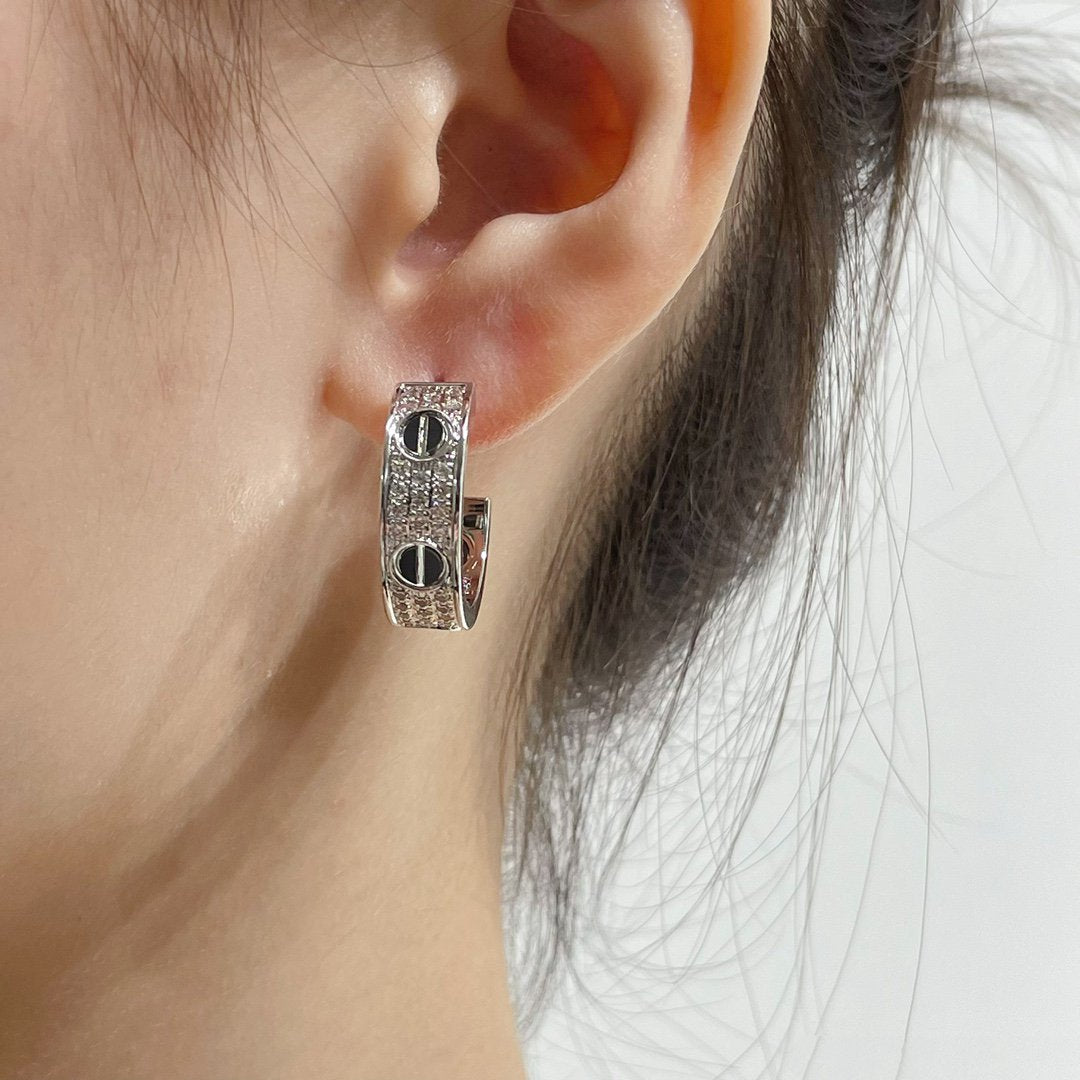 [Clara Jewels]LOVE CERAMIC DIAMOND PAVED SILVER EARRINGS