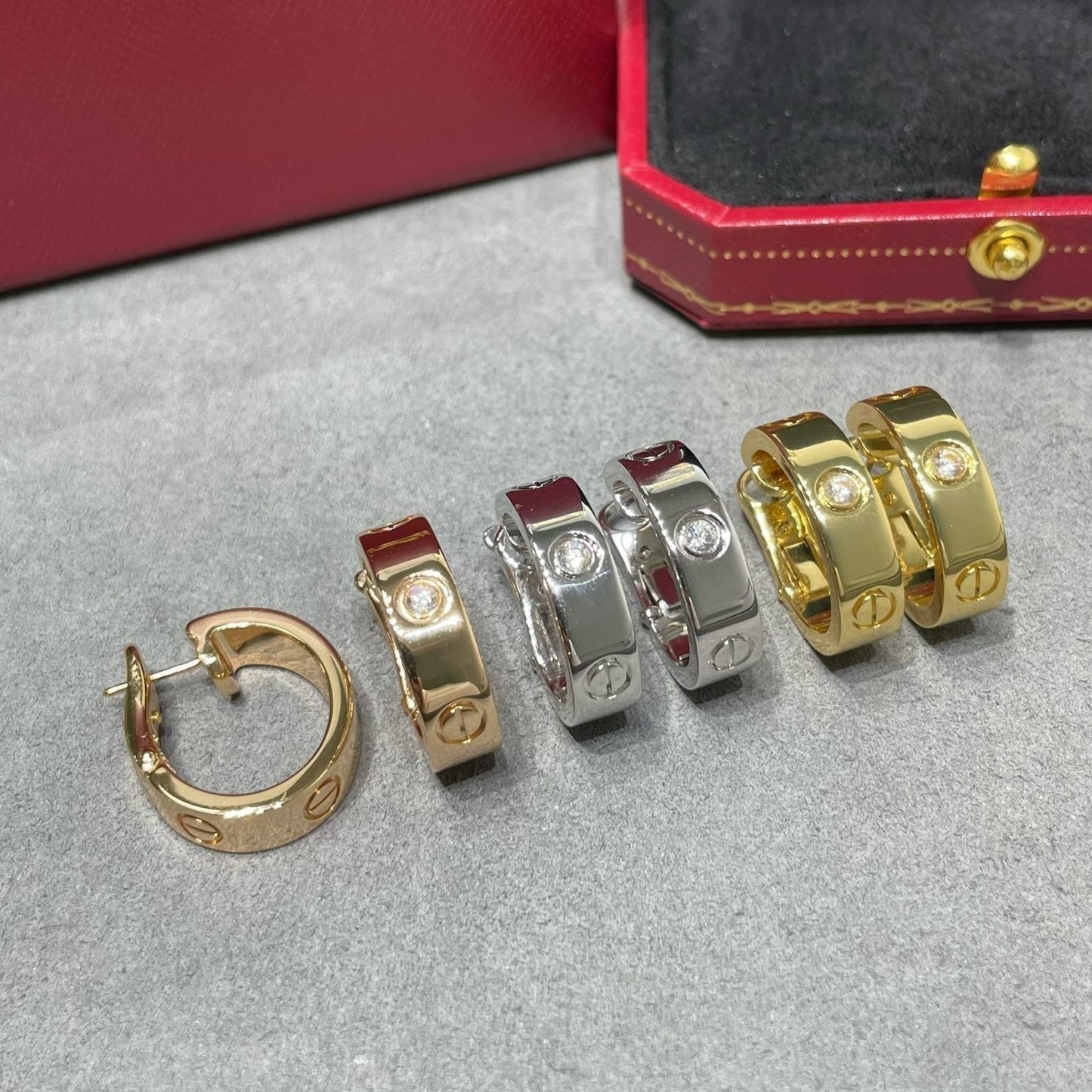 [Clara Jewels]LOVE 5.5MM 1 DIAMOND EARRINGS