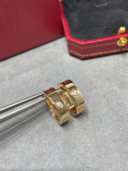 [Clara Jewels]LOVE 5.5MM 1 DIAMOND EARRINGS
