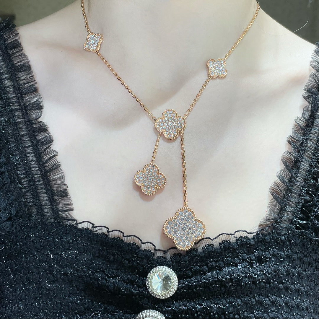 [Clara Jewels]CLOVER 6 MOTIF DIAMOND PAVED NECKLACE