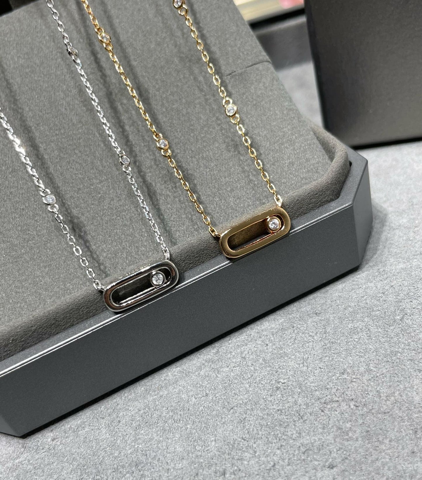 [Clara Jewely]MOVE UNO DIAMOND NECKLACE