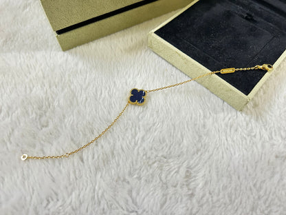 [Clara Jewels]CLOVER 1 MOTIF PIETERSITE BRACELET