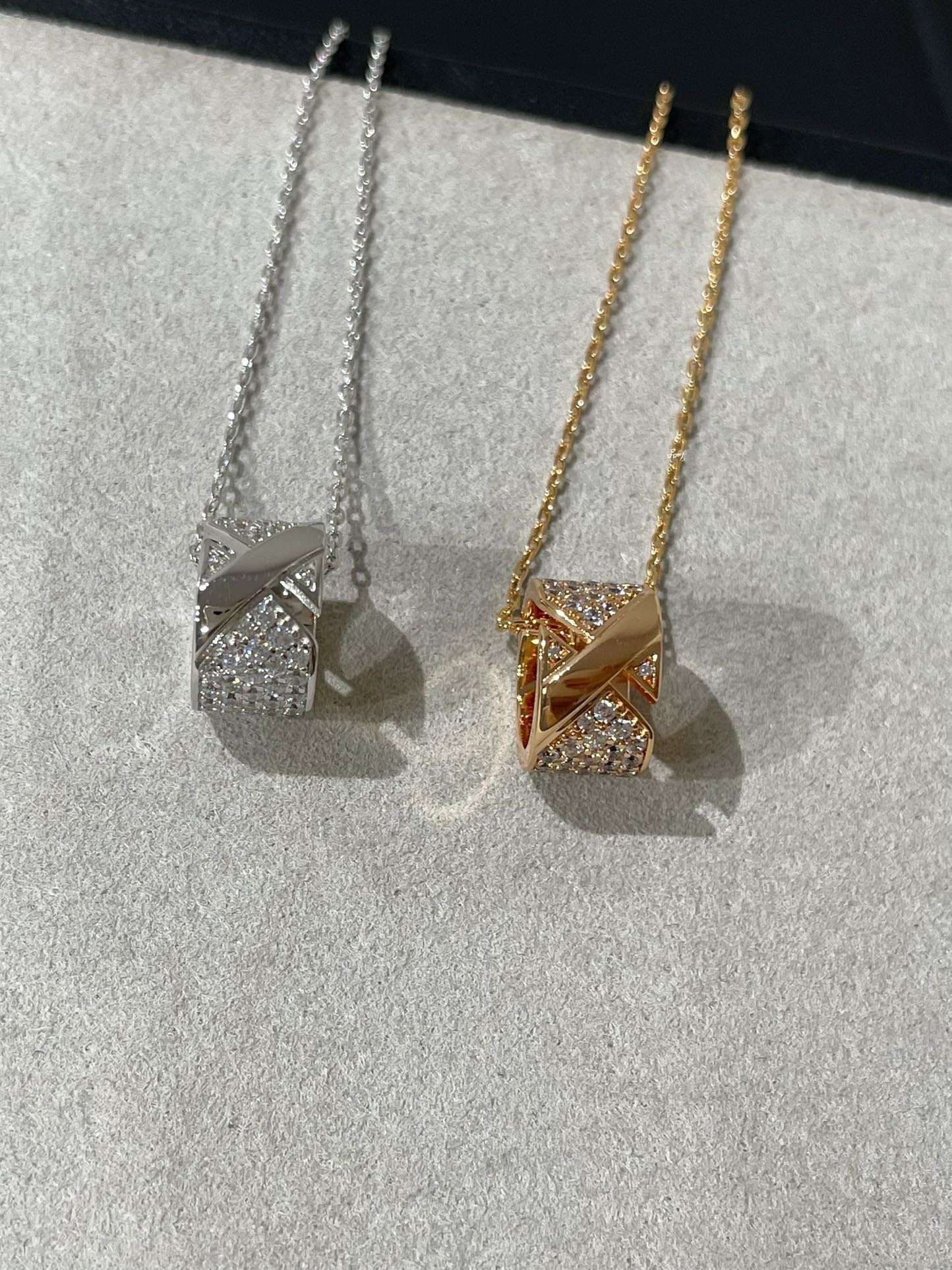 [Clara Jewels]LIENS EVIDENCE DIAMOND PAVED NECKLACE
