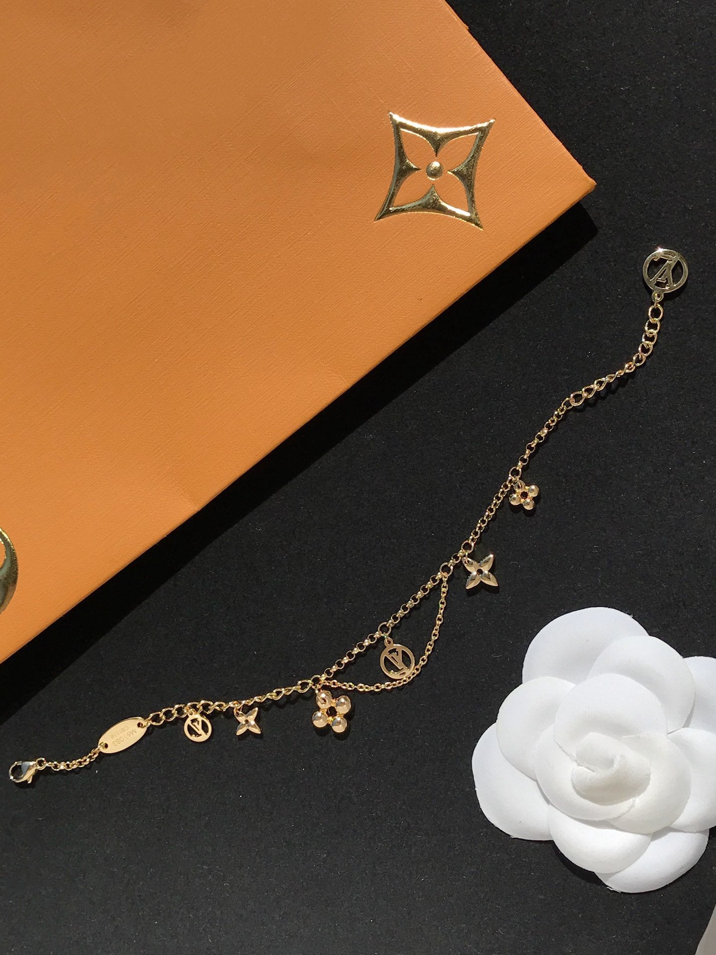[Clara Jewels]BLOOMING PINK GOLD MOP BRACELET