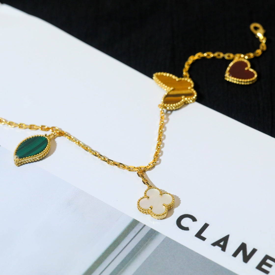 [Clara Jewels]LUCKY SPRING 5 MOTIF GOLD BRACELET