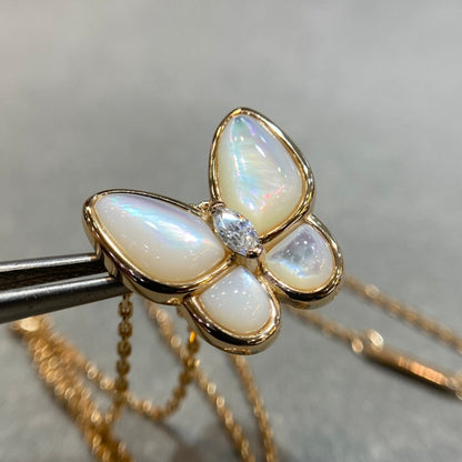 [Clara Jewels]BUTTERFLY MOP DIAMOND NECKLACE