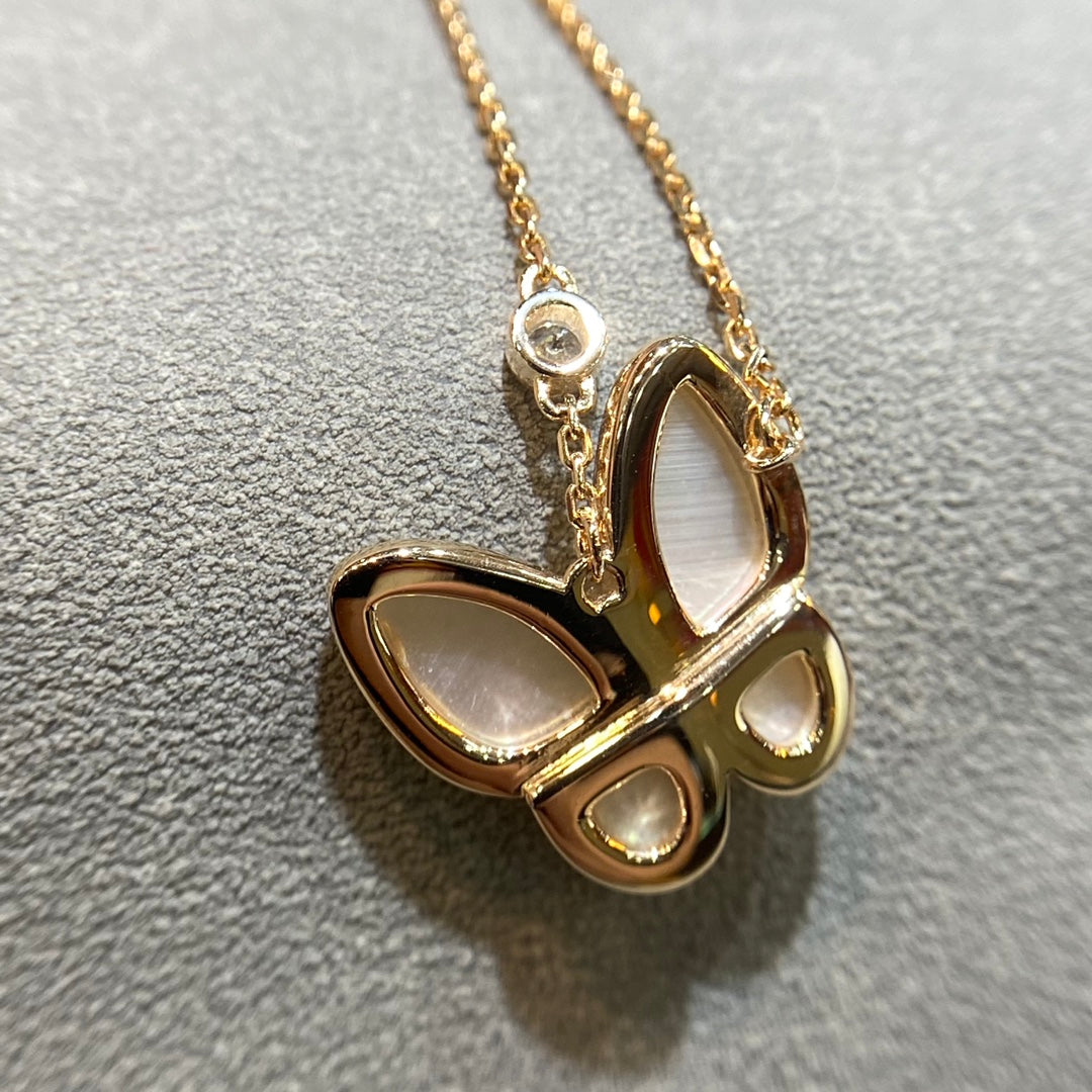 [Clara Jewels]BUTTERFLY MOP DIAMOND NECKLACE