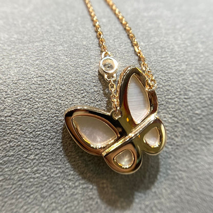 [Clara Jewels]BUTTERFLY MOP DIAMOND NECKLACE