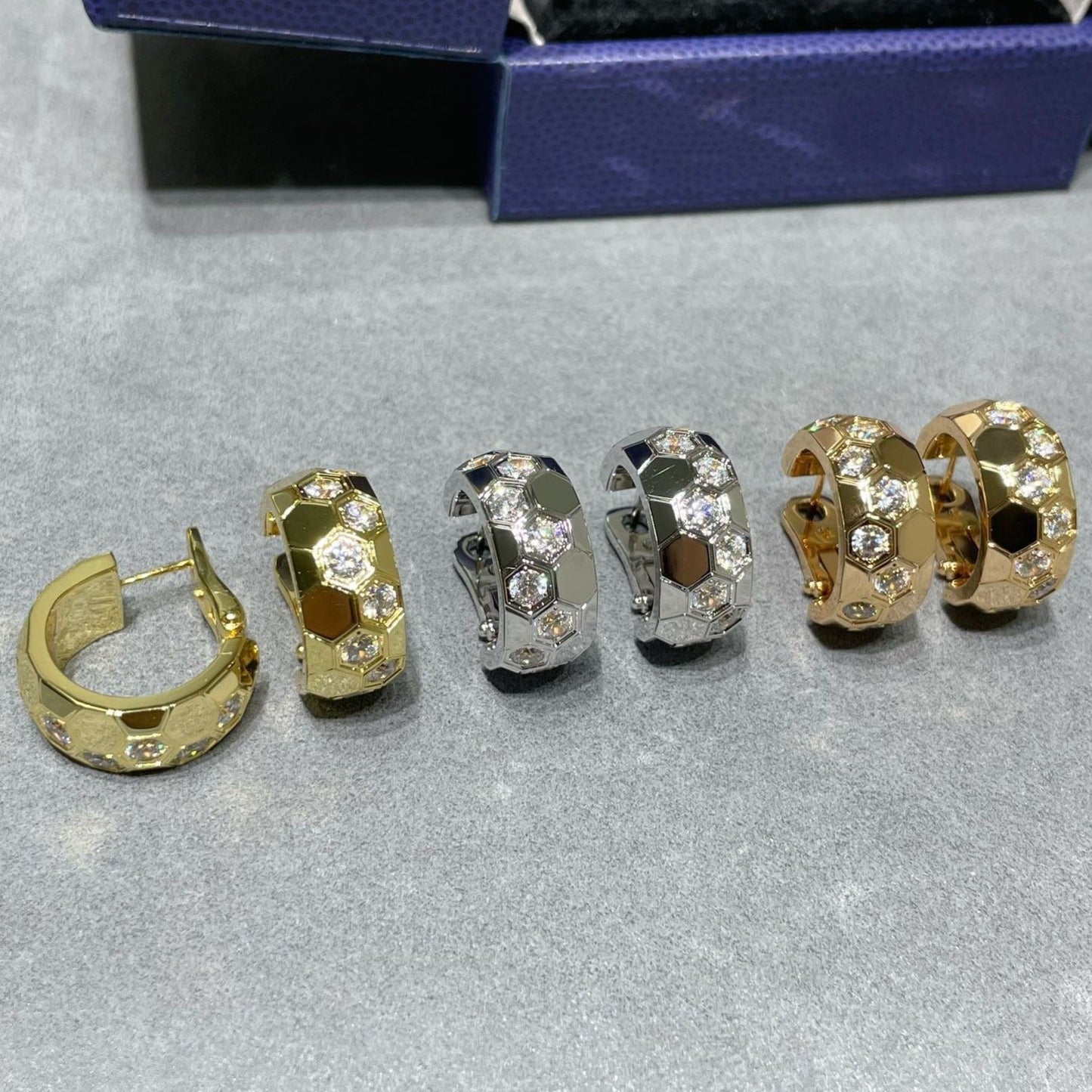 [Clara Jewels]BEE LOVE DIAMOND HOOP EARRINGS