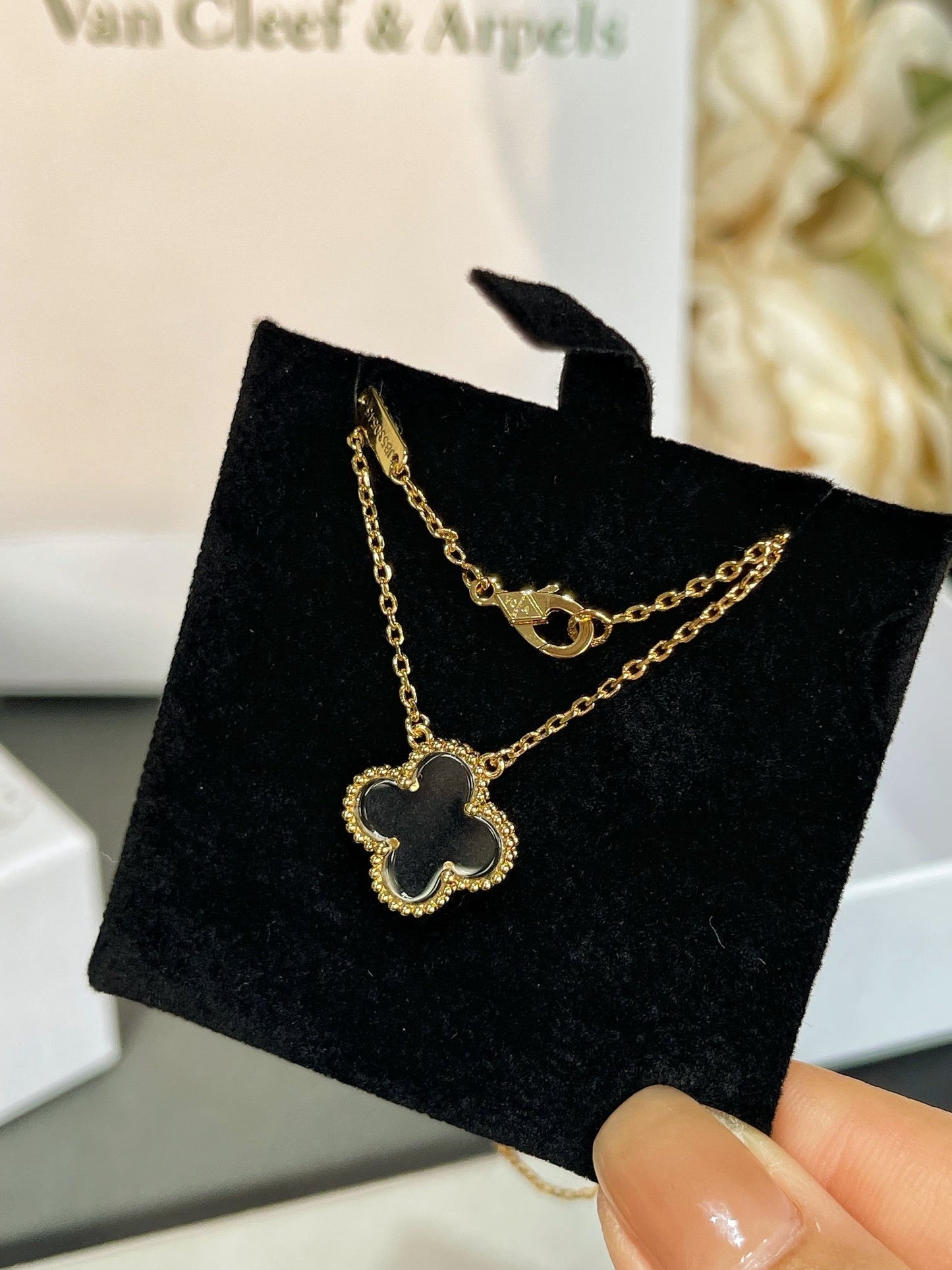 [Clara Jewels]CLOVER ROCK CRYSTAL ROSE GOLD NECKLACE